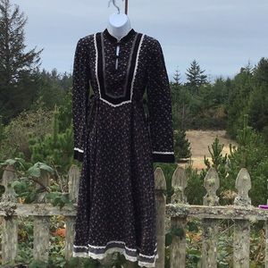 VINTAGE 1970’S GUNNE SAX PRAIRIE DRESS